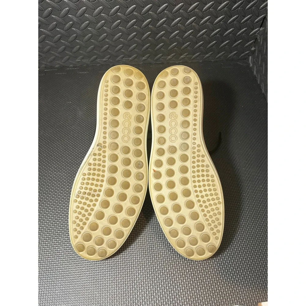 Ecco good preowned